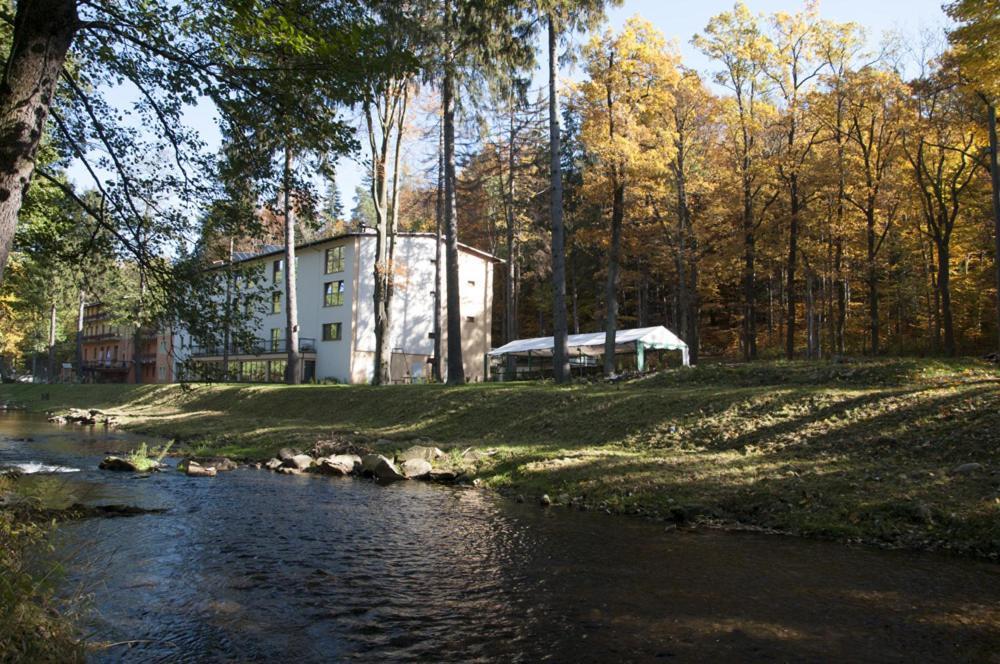Hotel Mir-Jan Spa Lądek-Zdrój Kültér fotó
