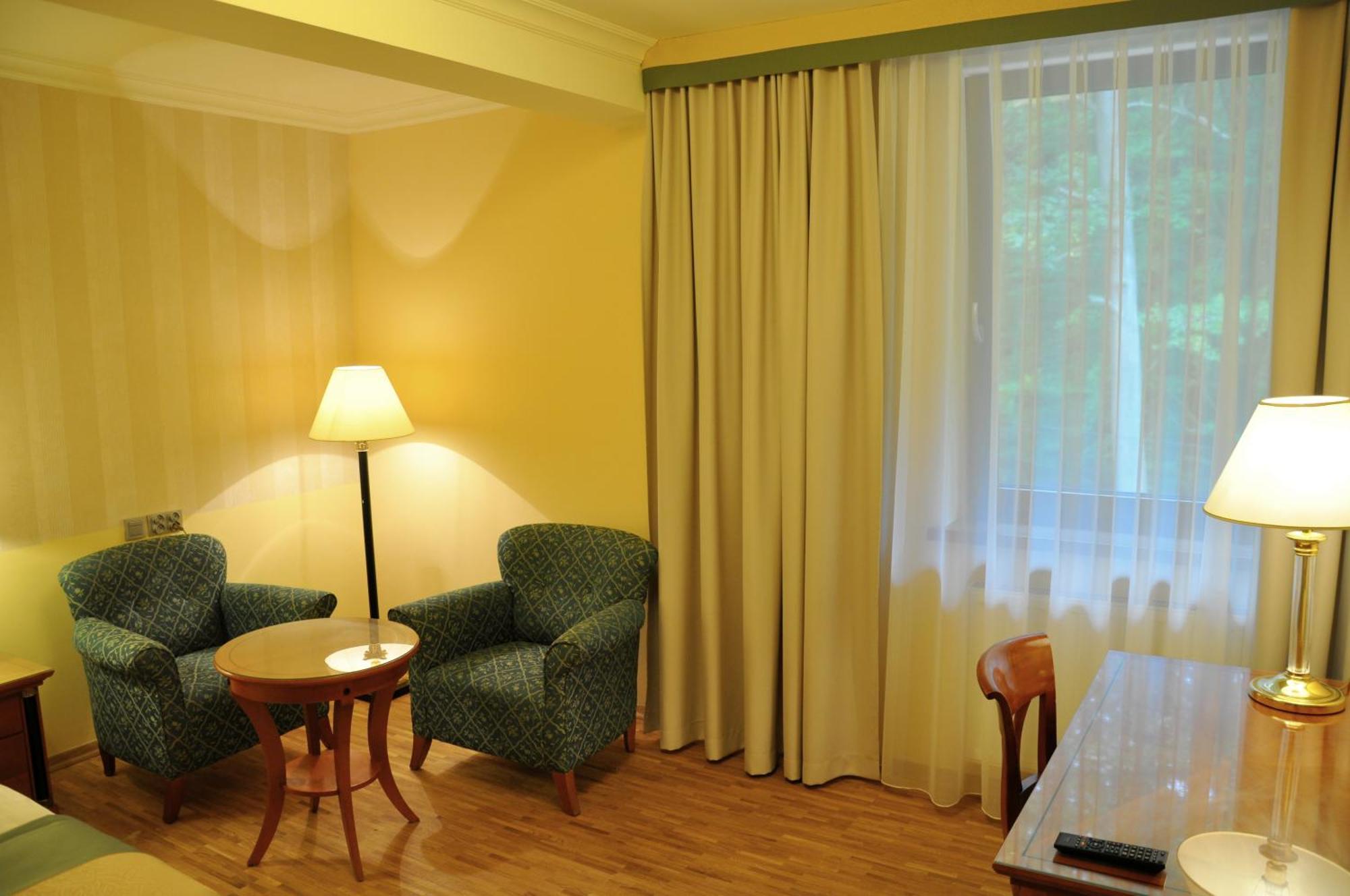 Hotel Mir-Jan Spa Lądek-Zdrój Szoba fotó