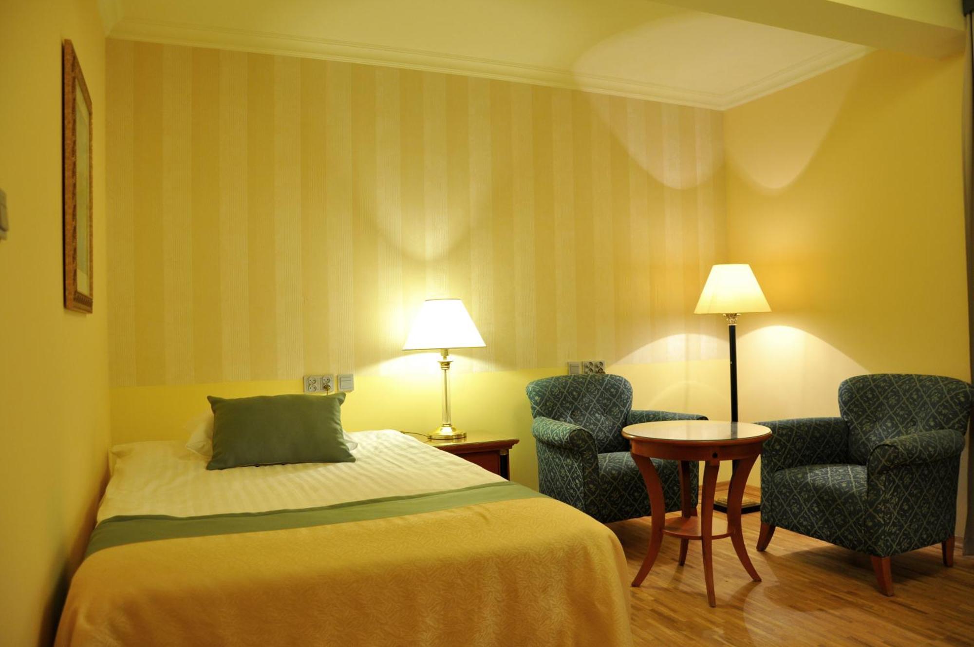 Hotel Mir-Jan Spa Lądek-Zdrój Szoba fotó
